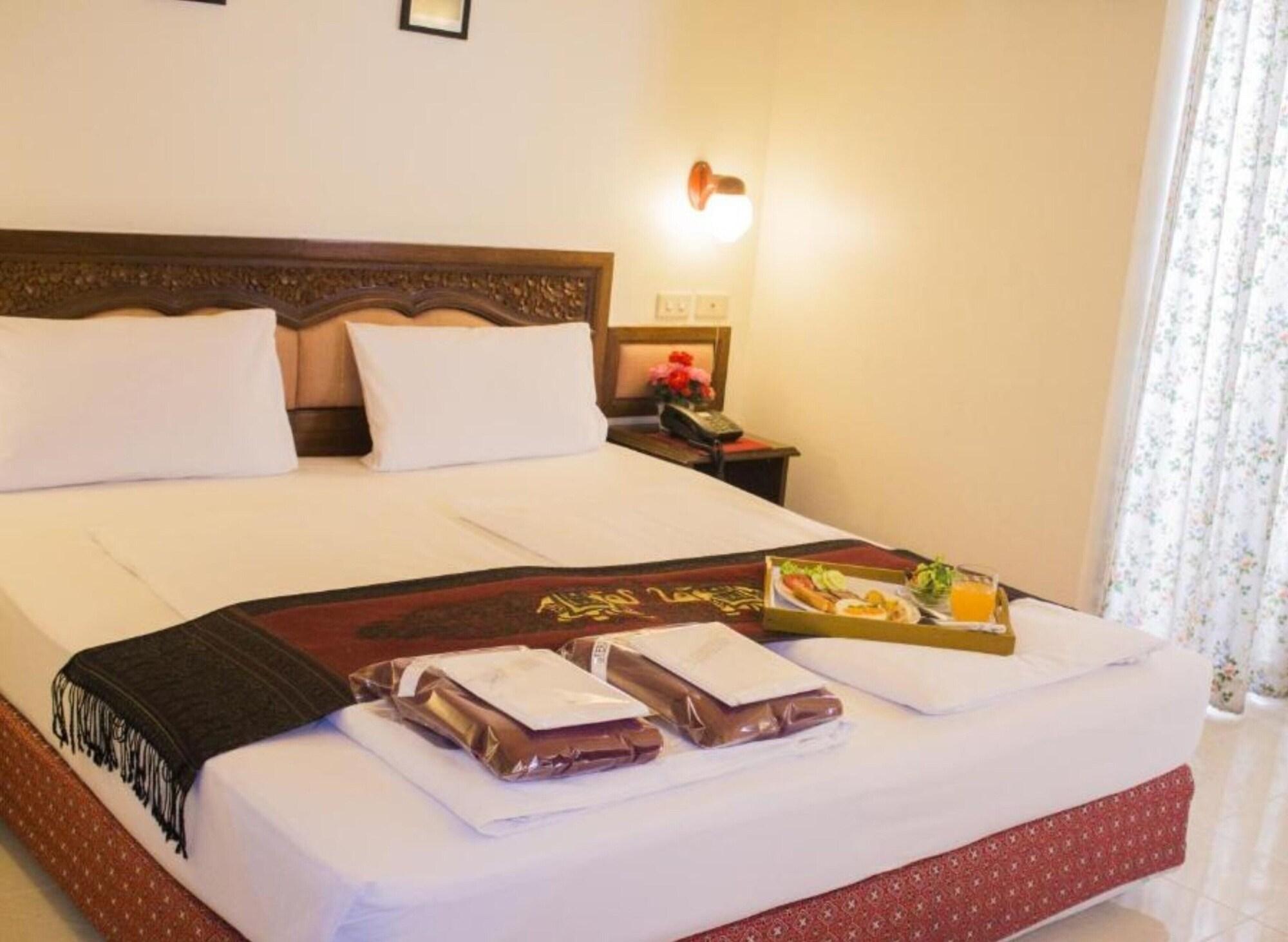 צ'יאנג מאי People Place Boutique In Town Hotel - Sha Extra Plus מראה חיצוני תמונה