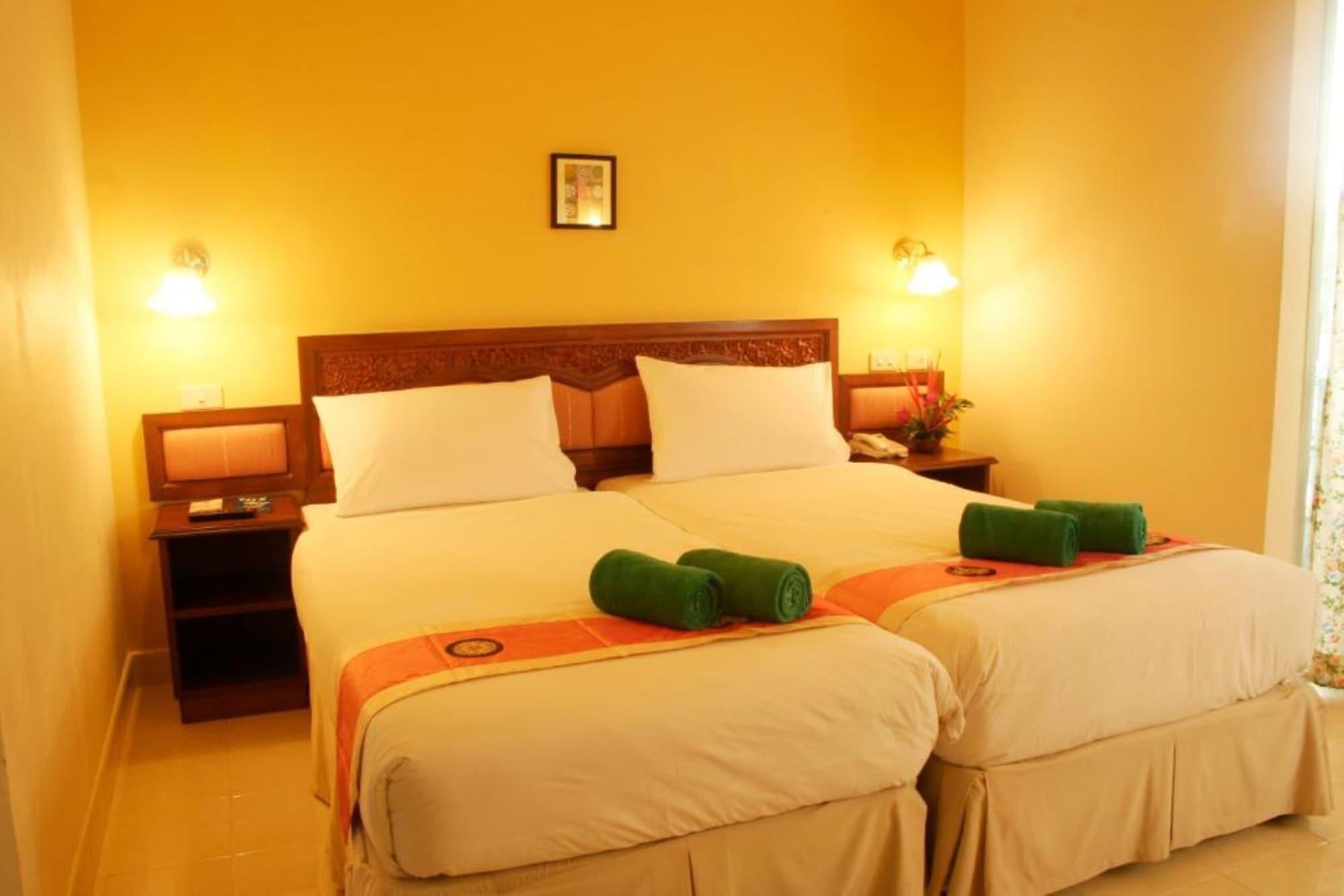 צ'יאנג מאי People Place Boutique In Town Hotel - Sha Extra Plus מראה חיצוני תמונה
