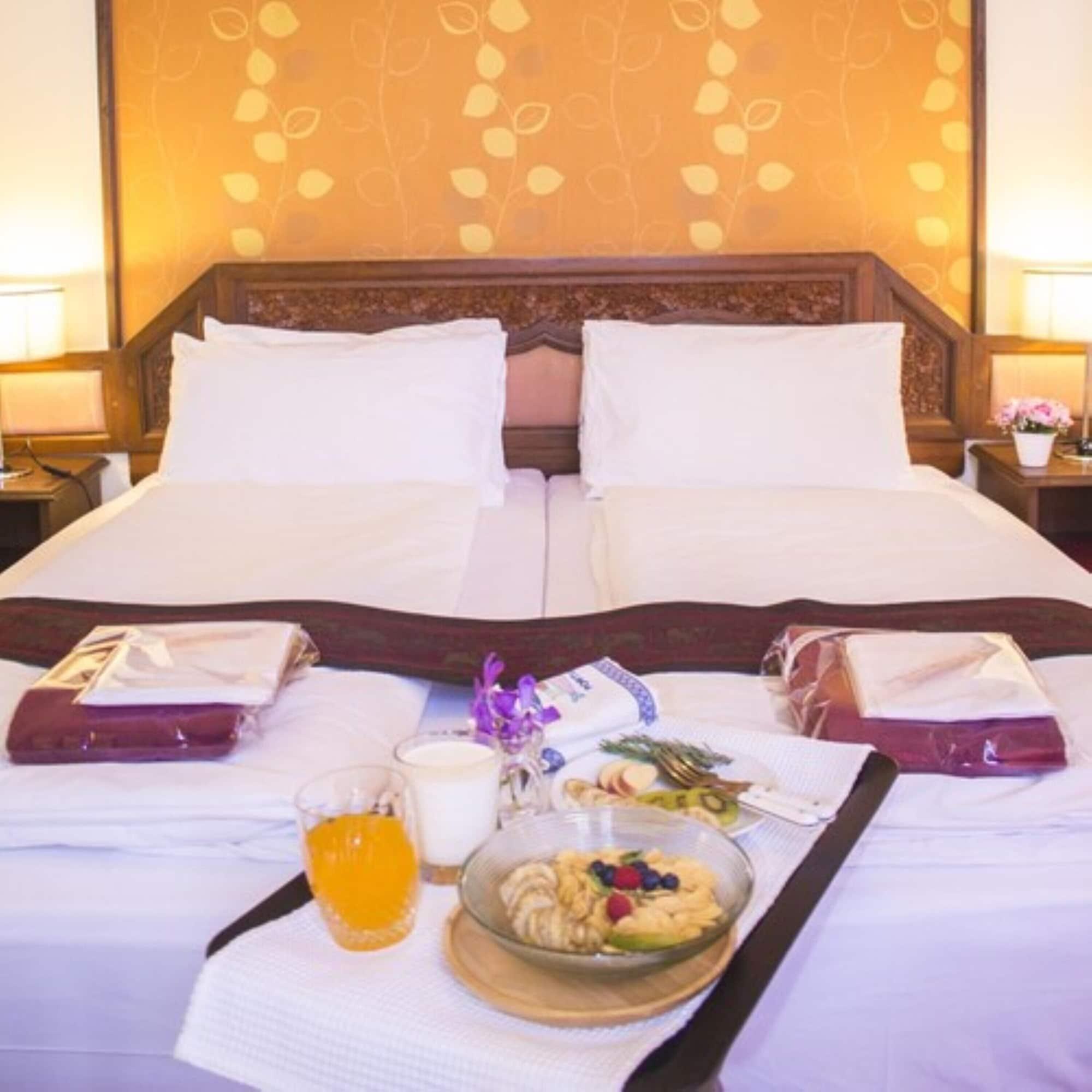 צ'יאנג מאי People Place Boutique In Town Hotel - Sha Extra Plus מראה חיצוני תמונה