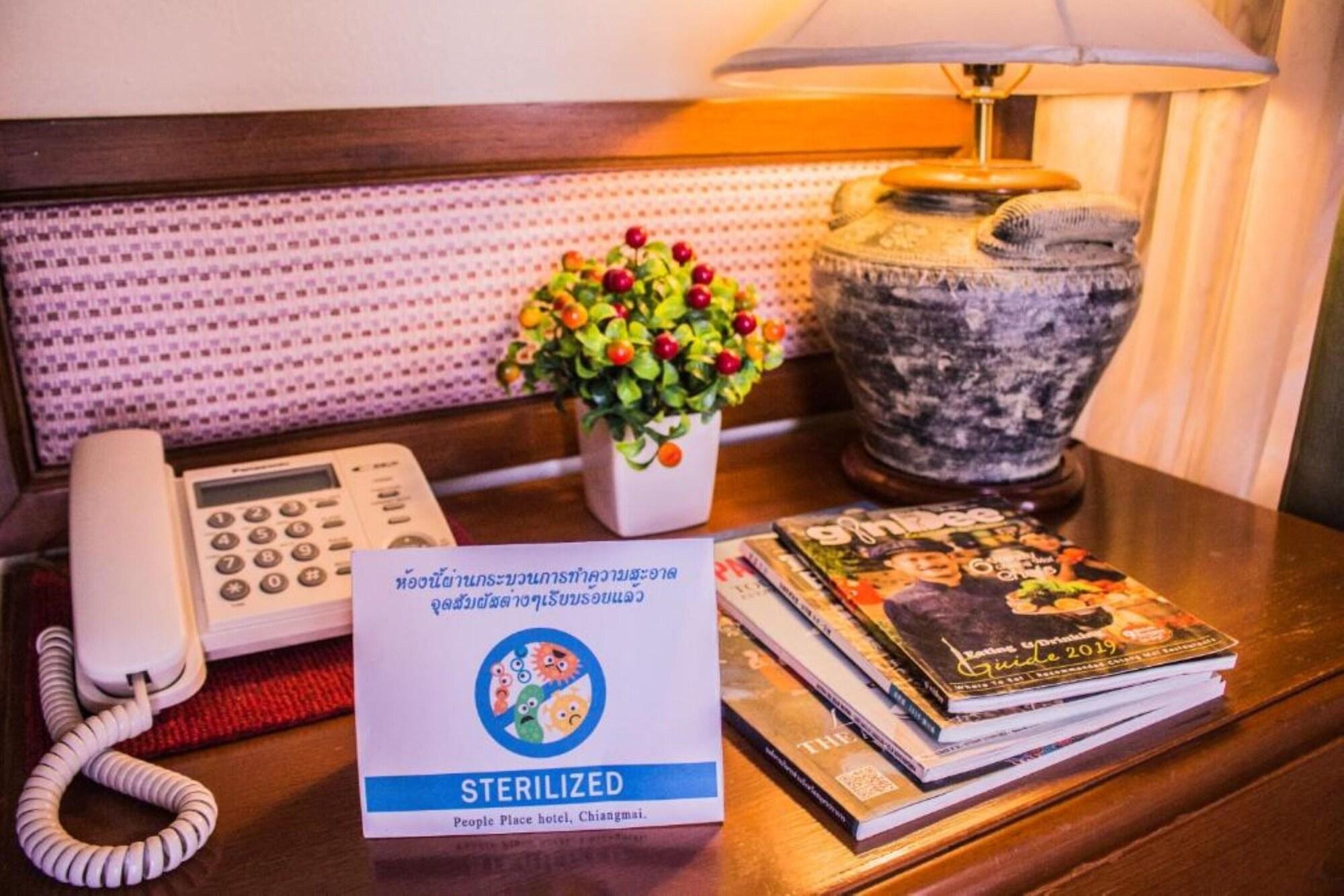 צ'יאנג מאי People Place Boutique In Town Hotel - Sha Extra Plus מראה חיצוני תמונה