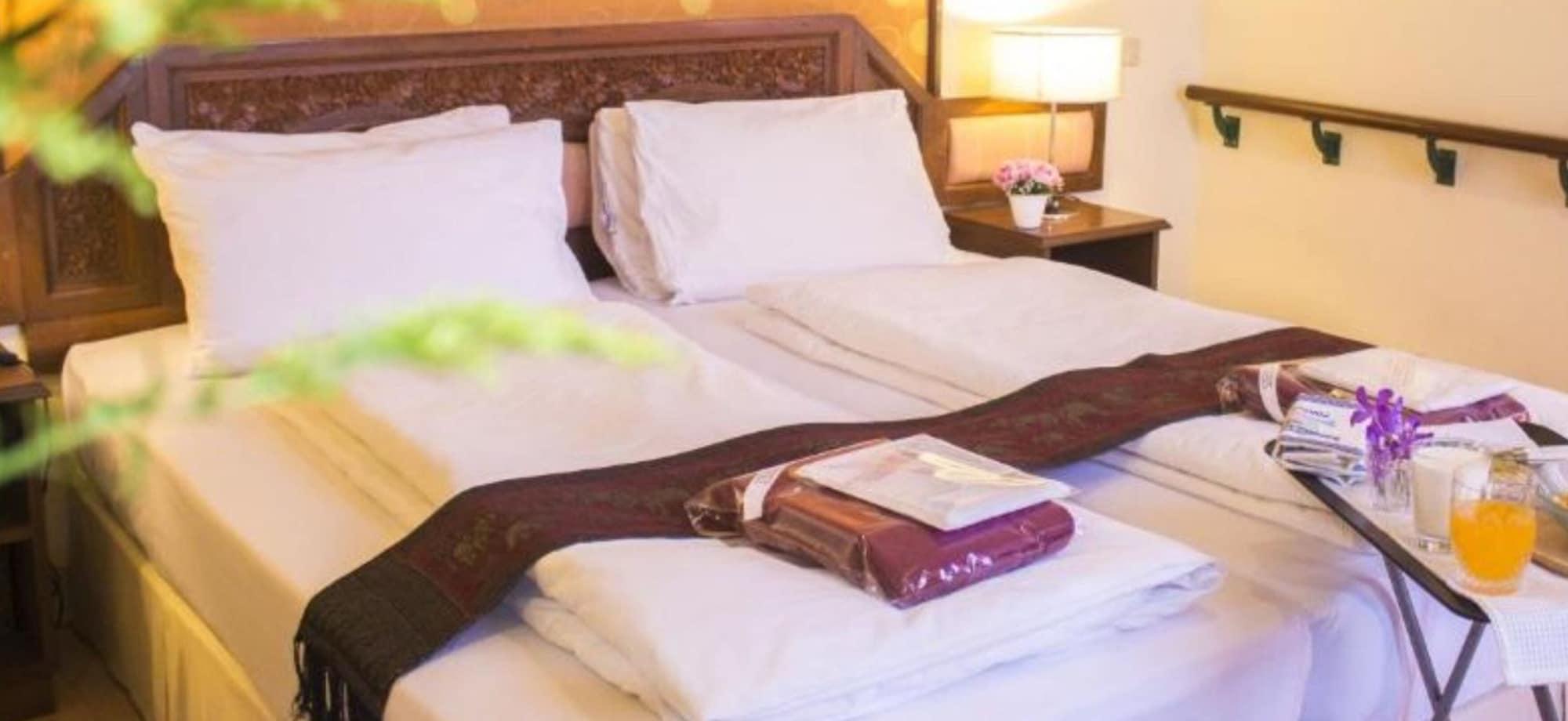 צ'יאנג מאי People Place Boutique In Town Hotel - Sha Extra Plus מראה חיצוני תמונה