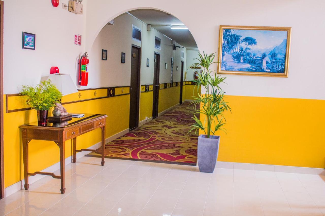צ'יאנג מאי People Place Boutique In Town Hotel - Sha Extra Plus מראה חיצוני תמונה